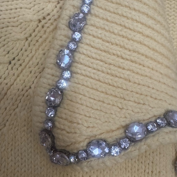 Zara Soft Yellow Knit Sweater - Picture 7 of 7